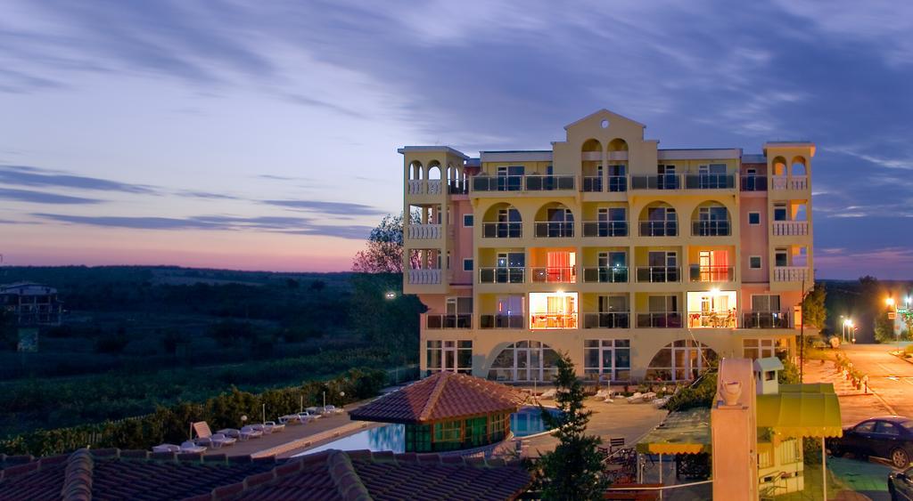 Stefanov 2 Hotel Lozenets Buitenkant foto