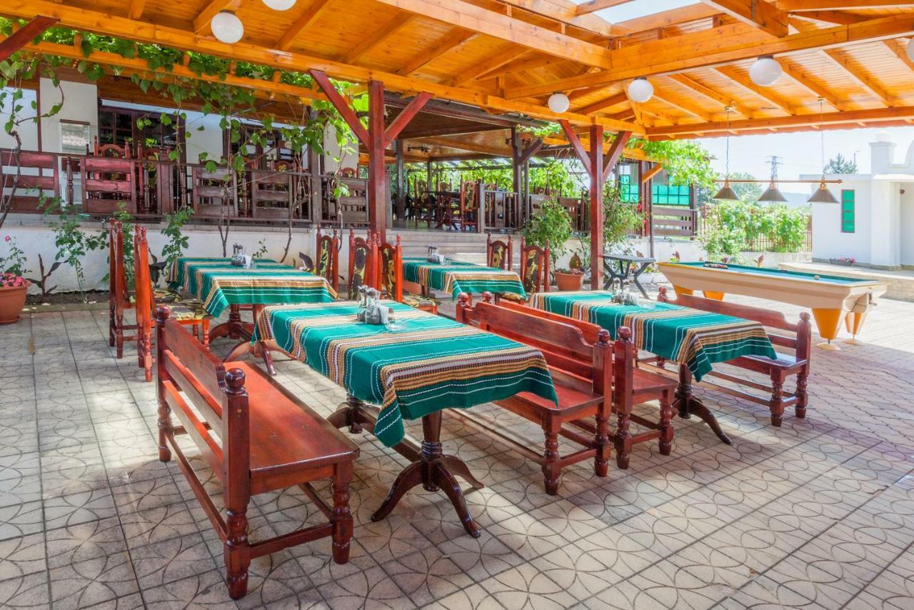 Stefanov 2 Hotel Lozenets Buitenkant foto